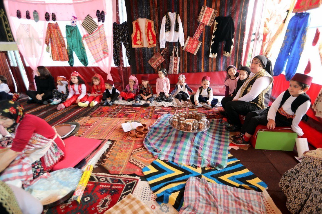 44330599-7d98-4aec-991c-f1892f83ad0f