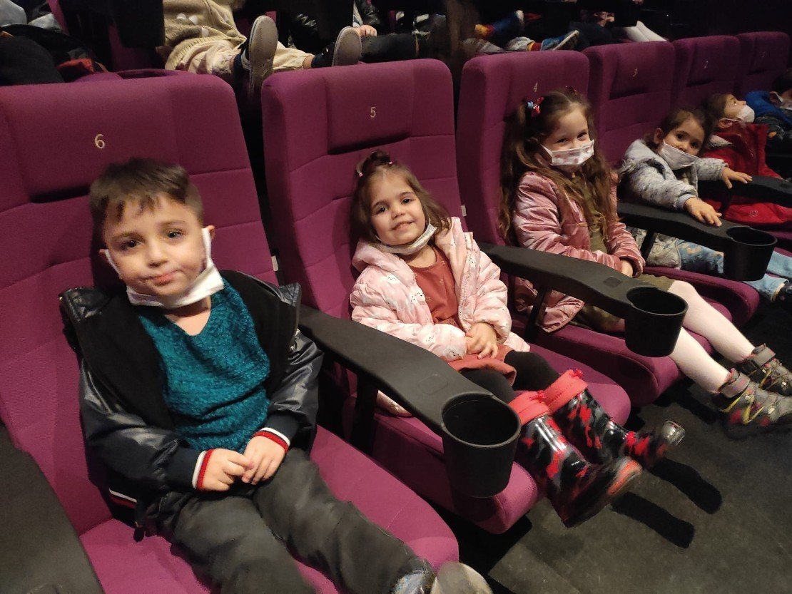 c8891aff-275b-4acb-b655-ab1f96ebc774