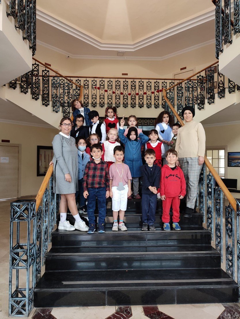 63bcf453-9f8e-4b76-9921-a8500f716989