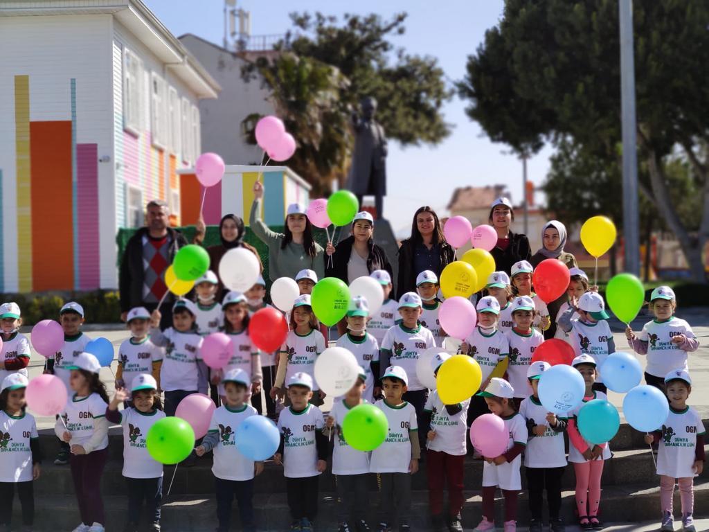 a8f9785e-231e-4d1d-914a-b6080be1f7ff