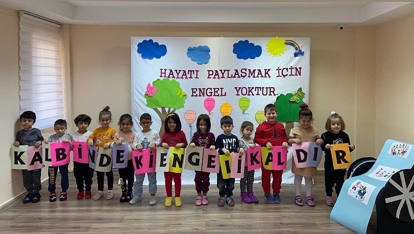 e7f3220c-425a-4c7e-b080-1b203ffbb8c3