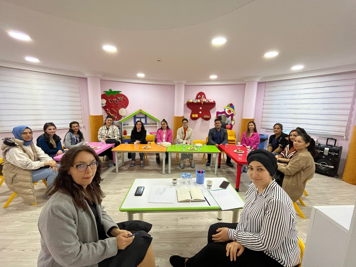 WhatsApp Image 2023-03-06 at 18.59.00