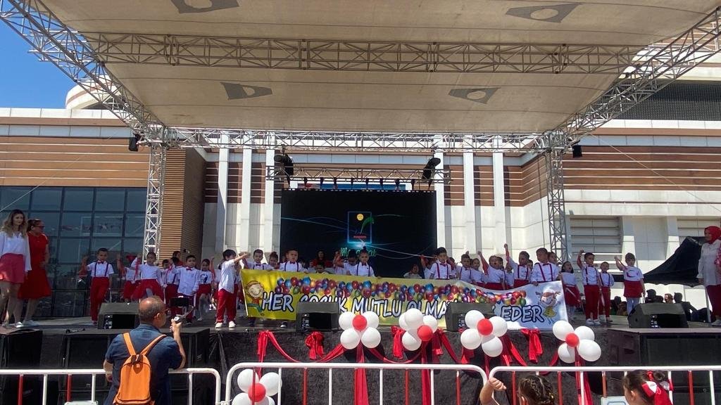 3a7d2b83-73ed-426a-94df-dc36dc9d9b27