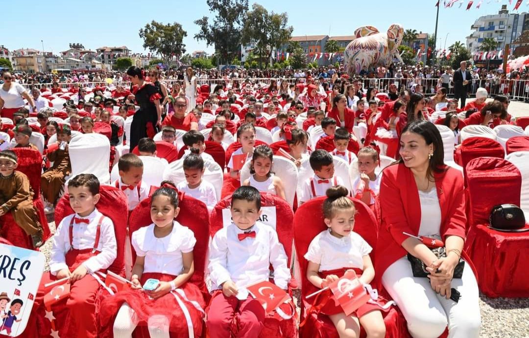 d9647d03-ebea-49af-8e4f-34f1cb117490