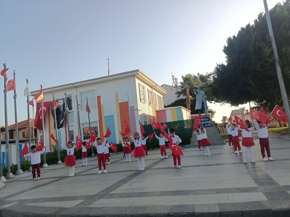 WhatsApp Image 2023-10-30 at 10.04.50 (1)