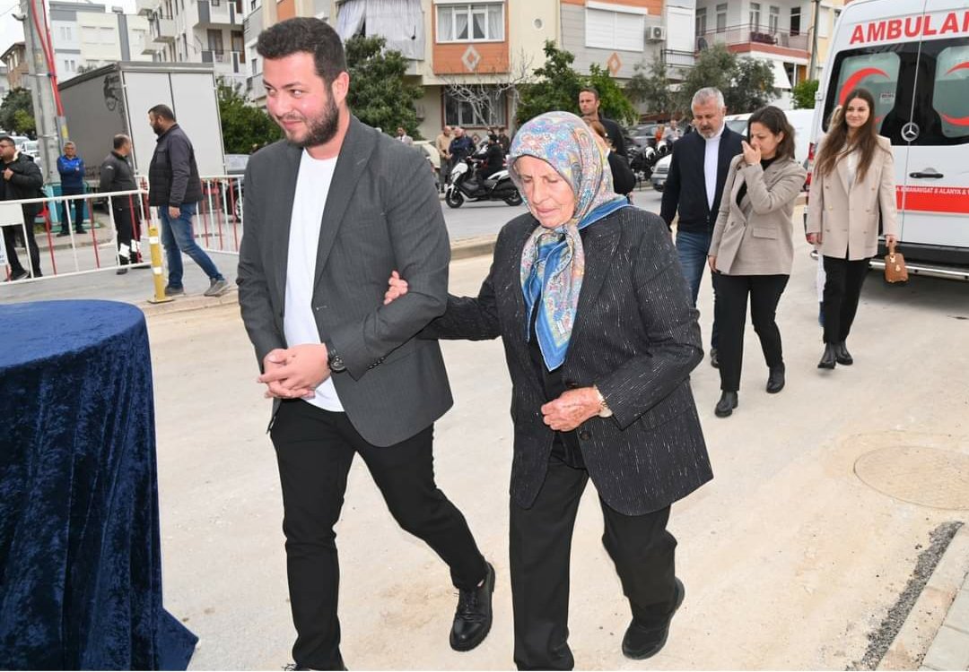 WhatsApp Image 2024-03-29 at 09.00.35 (4)