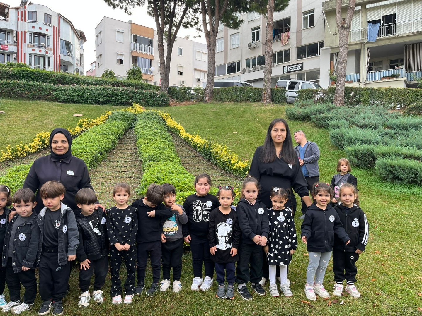 Whatsapp Image 2025-11-10 At 15.49.22 (1)