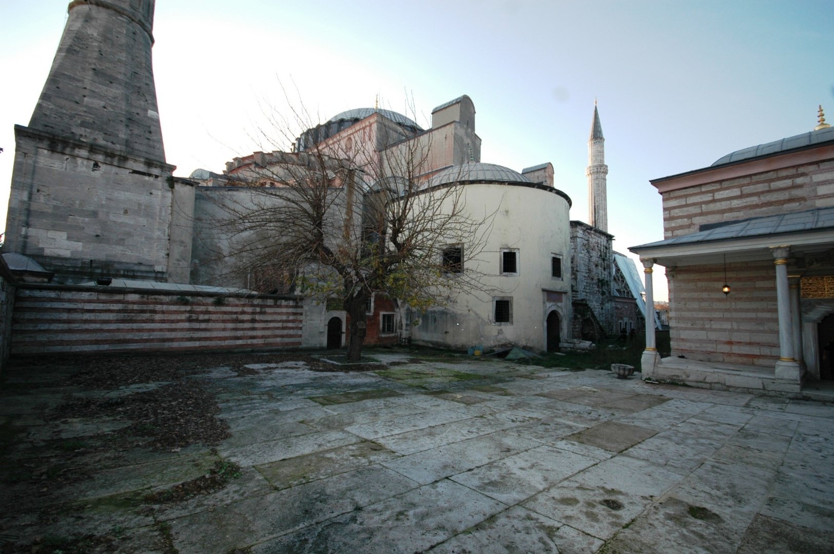 Ayasofya Hazine Dairesi ve Bitişik Odalar Restorasyonu