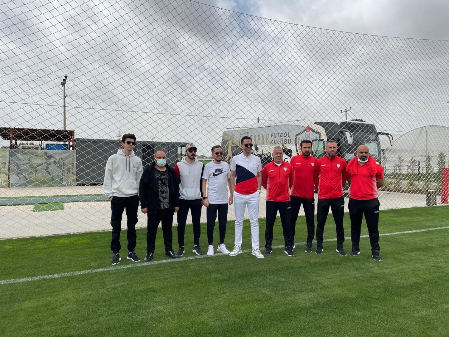 Whatsapp Image 2024-10-03 At 19.55.22