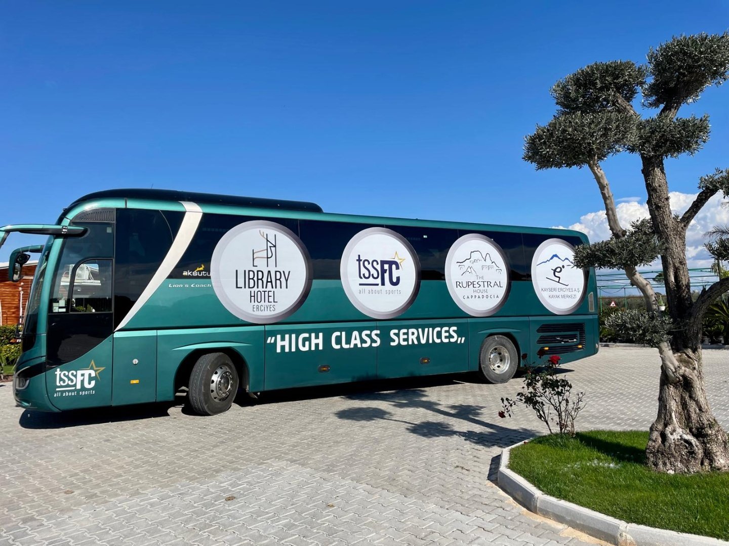 Whatsapp Image 2024-10-03 At 19.25.56 (9)