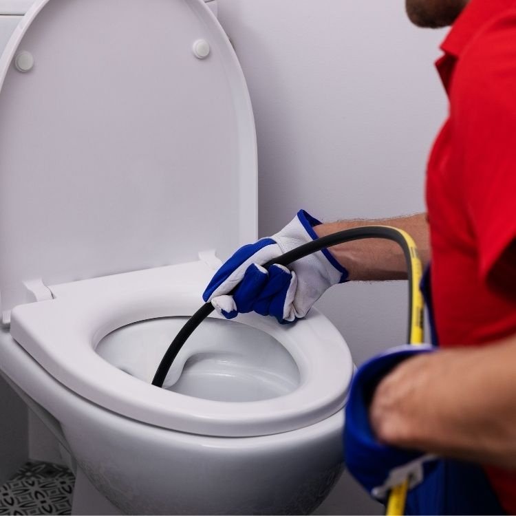 Su-Tesisatcisi-Tuvalet-Gideri-Acma