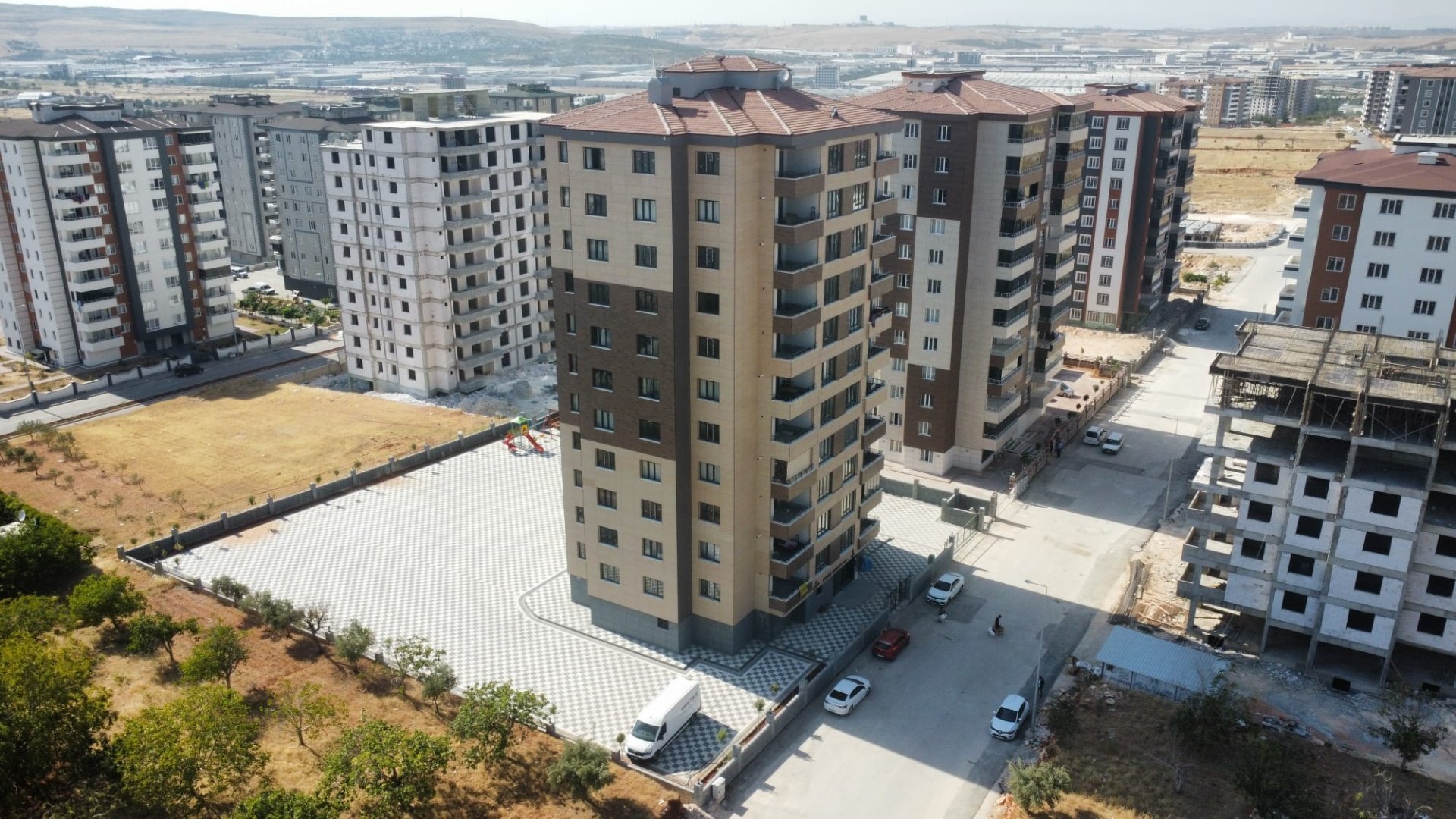 Eymen Konutları Diş Cephe Çeki̇m 1