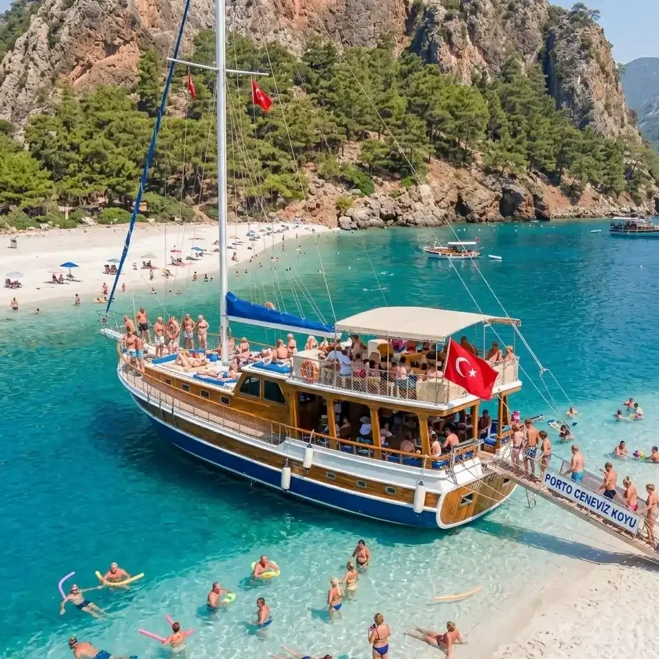Porto Ceneviz Bay Boat Tour
