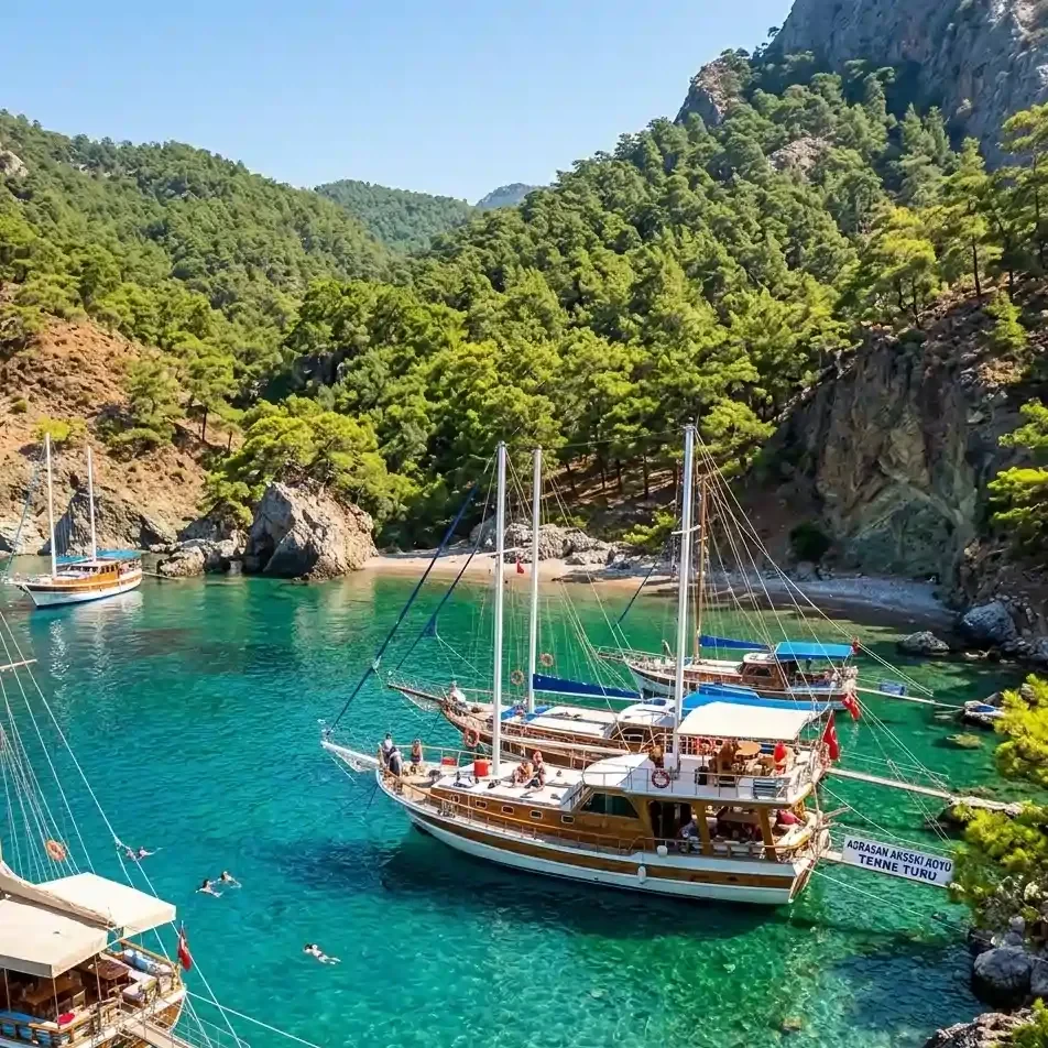 Porto Ceneviz And Sazak Bay
