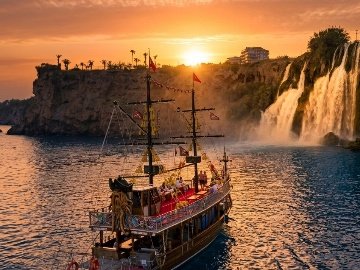 Sunset Boat Tour Antalya 1