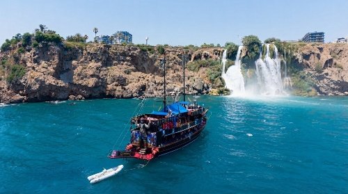 Boğazkent Çıkışlı Köpük Partili Tekne Turu 10