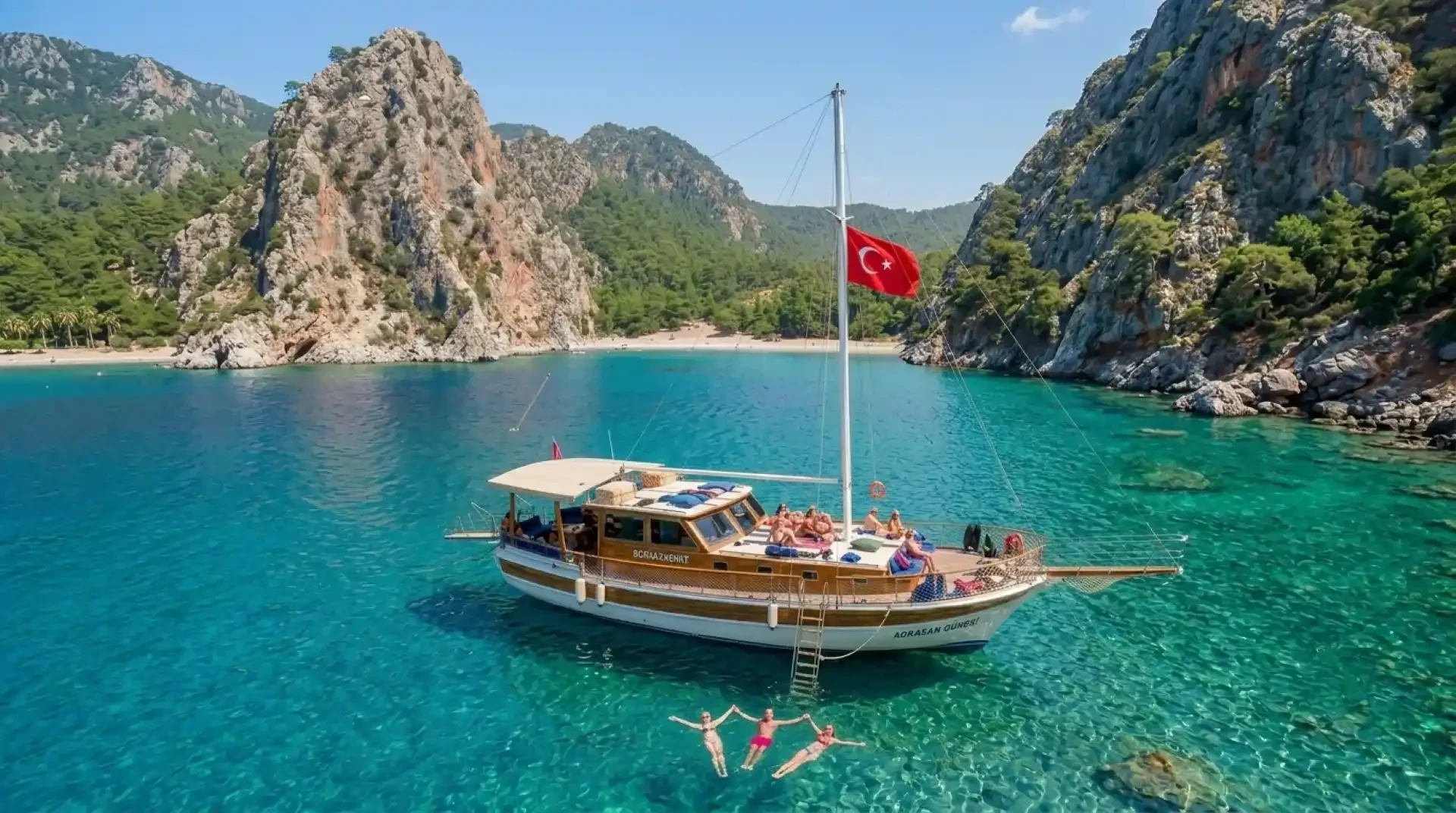 Porto Ceneviz Boat Tour 1