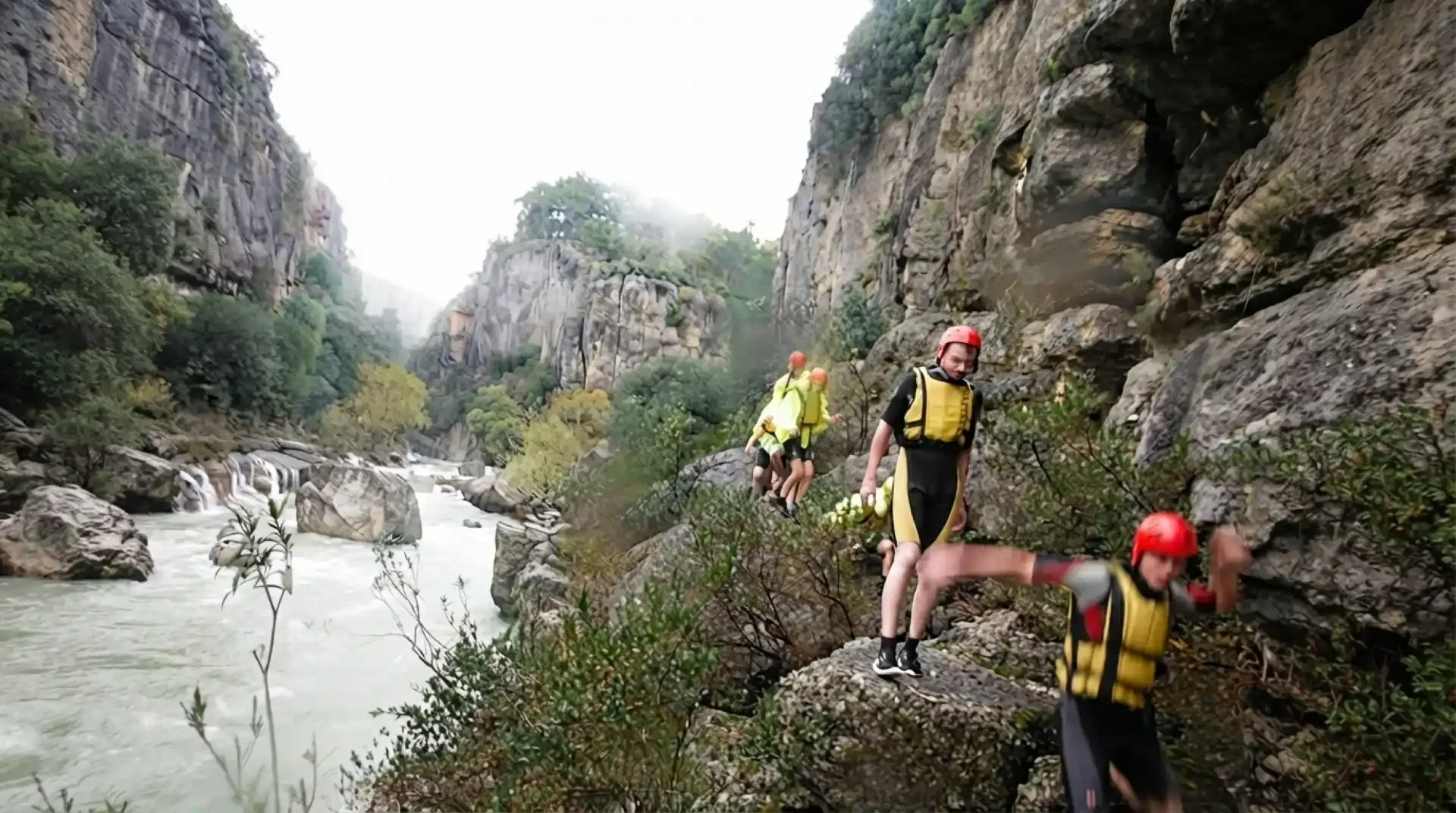 Rafting, Canyoning, Zipline 6