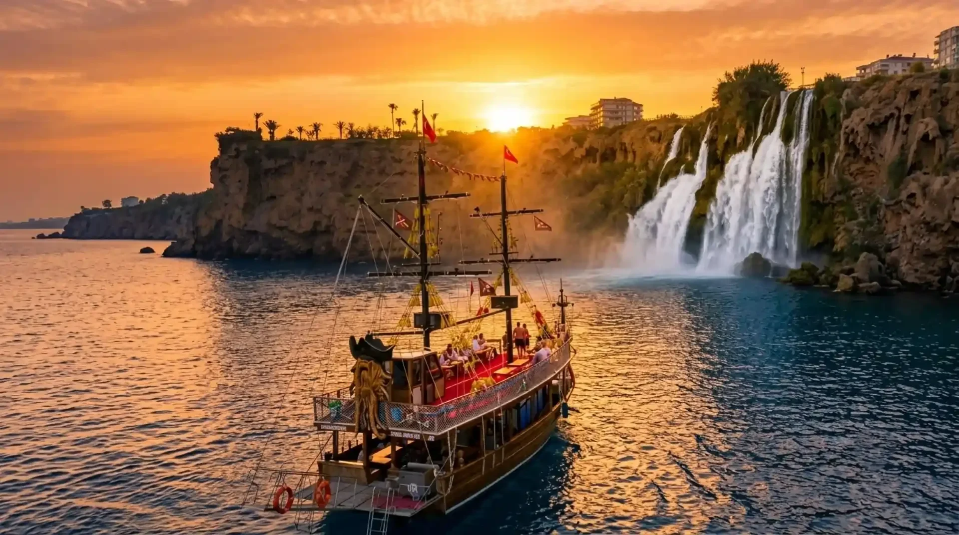 Antalya Gün Batımı Tekne Turu 6