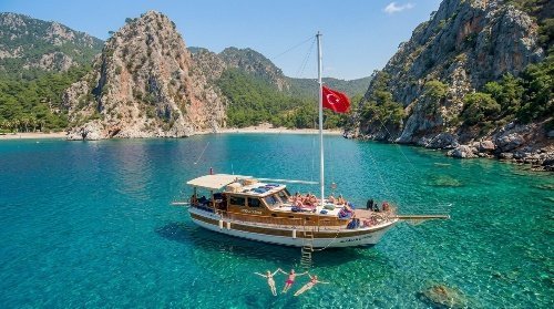 Porto Ceneviz Boat Tour Photos & Videos 4