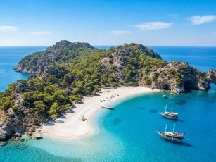 Suluada Adası Rehberi: Türkiye’nin Maldivleri Hakkında Her Şey