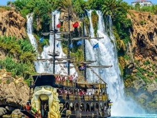 Suluada mı, Porto Ceneviz mi, Korsan mı, Relax mı? Hangi Tur Size Uygun