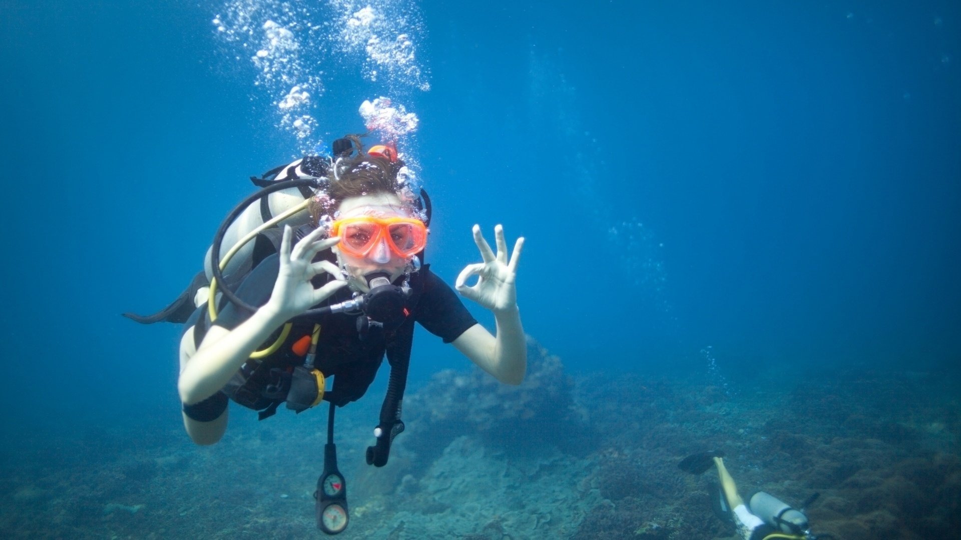 SCUBA DIVING 5