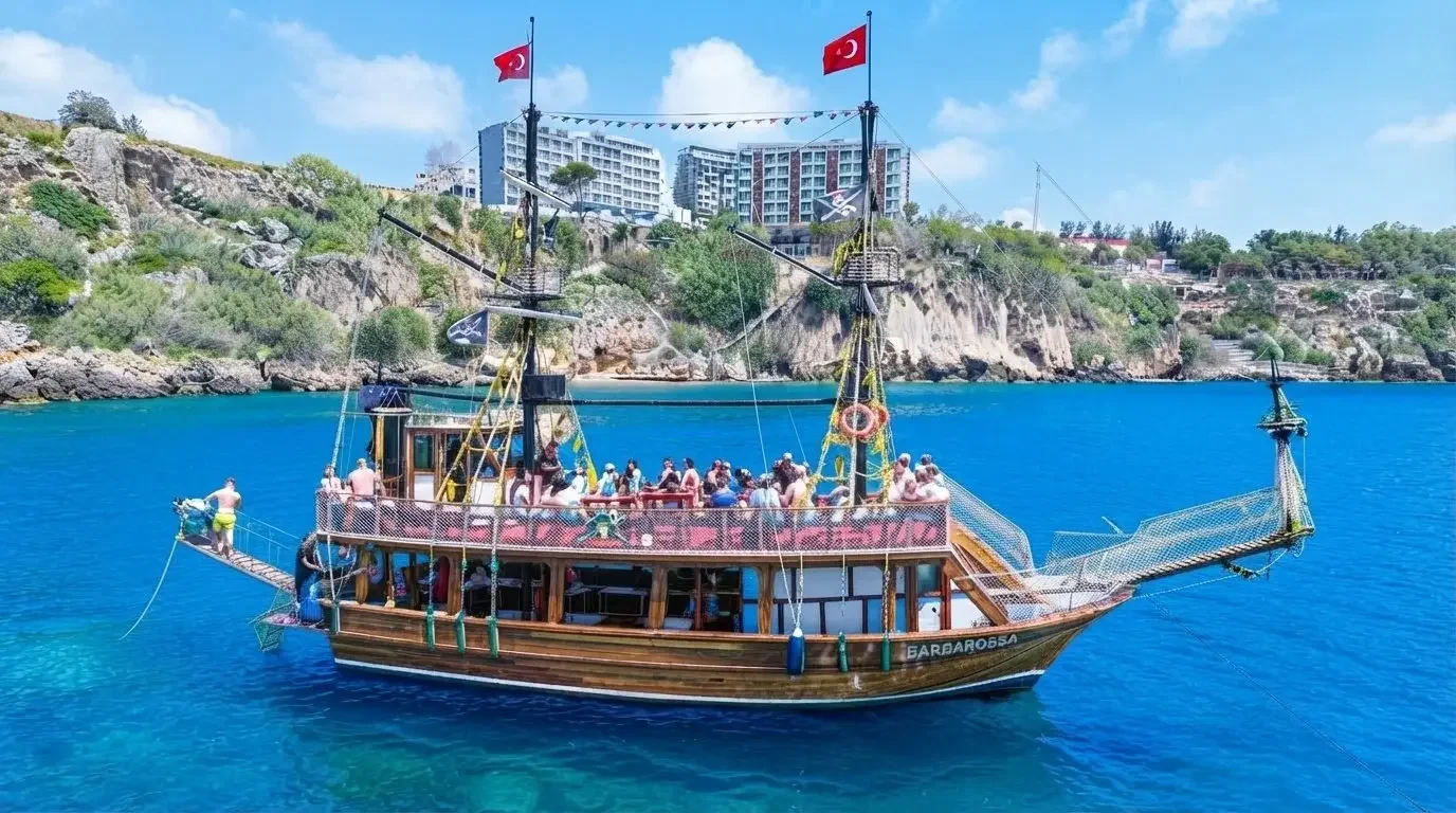 Dinlenmek için geniş güverteler