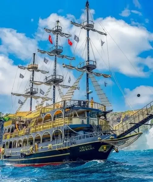 Direkler, halatlar ve korsan bayrakları