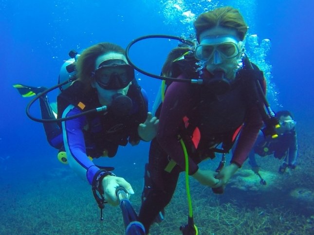 How to Scuba Dive Safely: Step-by-Step Guide