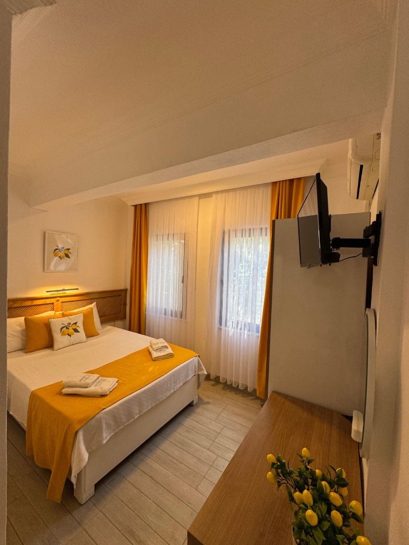 Avşa Adası Çift Kişilik Oda 01