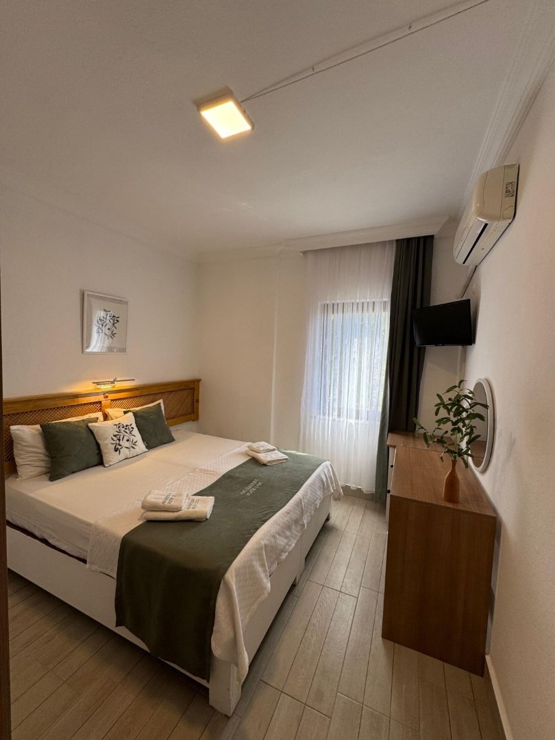 Avşa Adası Çift Kişilik Oda 06
