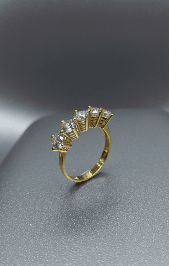 altın beştaş yüzük