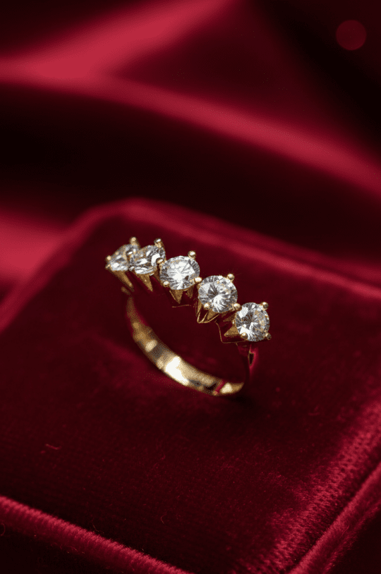 altın beştaş yüzük