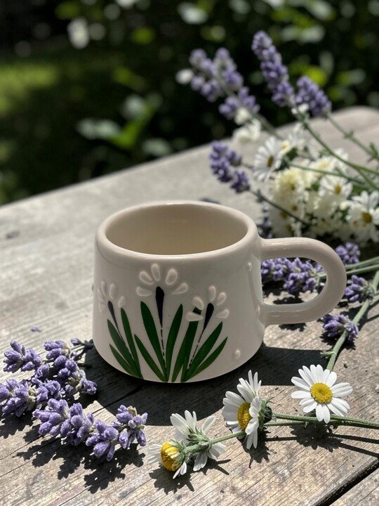 Kupa Bardak Kabartmalı Beyaz Çiçek Tasarım