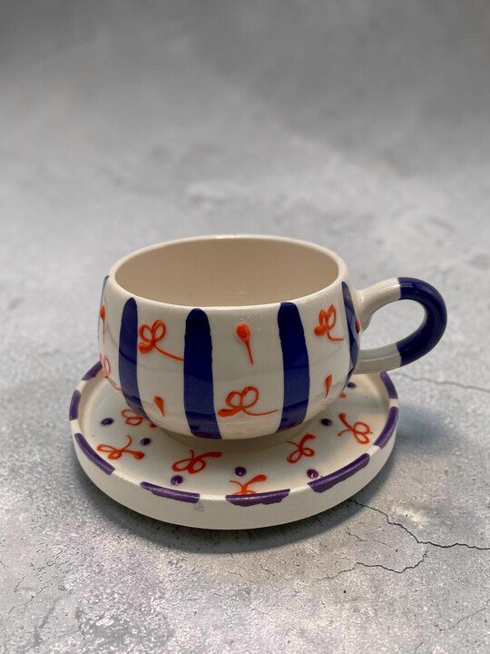 Tabaklı Kupa Bardak Lacivert Çizgili Kurdele Tasarım