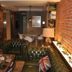 Hobby House 12