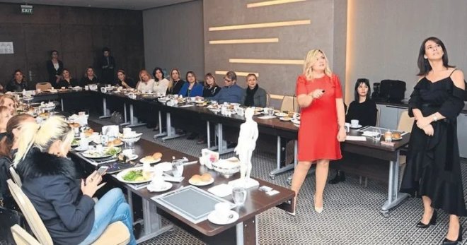 Dr. Neslihan Üstün Yüksel, tamamlayıcı sağlık uygulamaları hakkında bilgi verdi