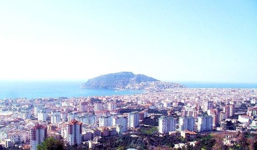 Höghus i Alanya i Turkiet Till Salu