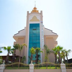 Side Crown Charm Palace (2)