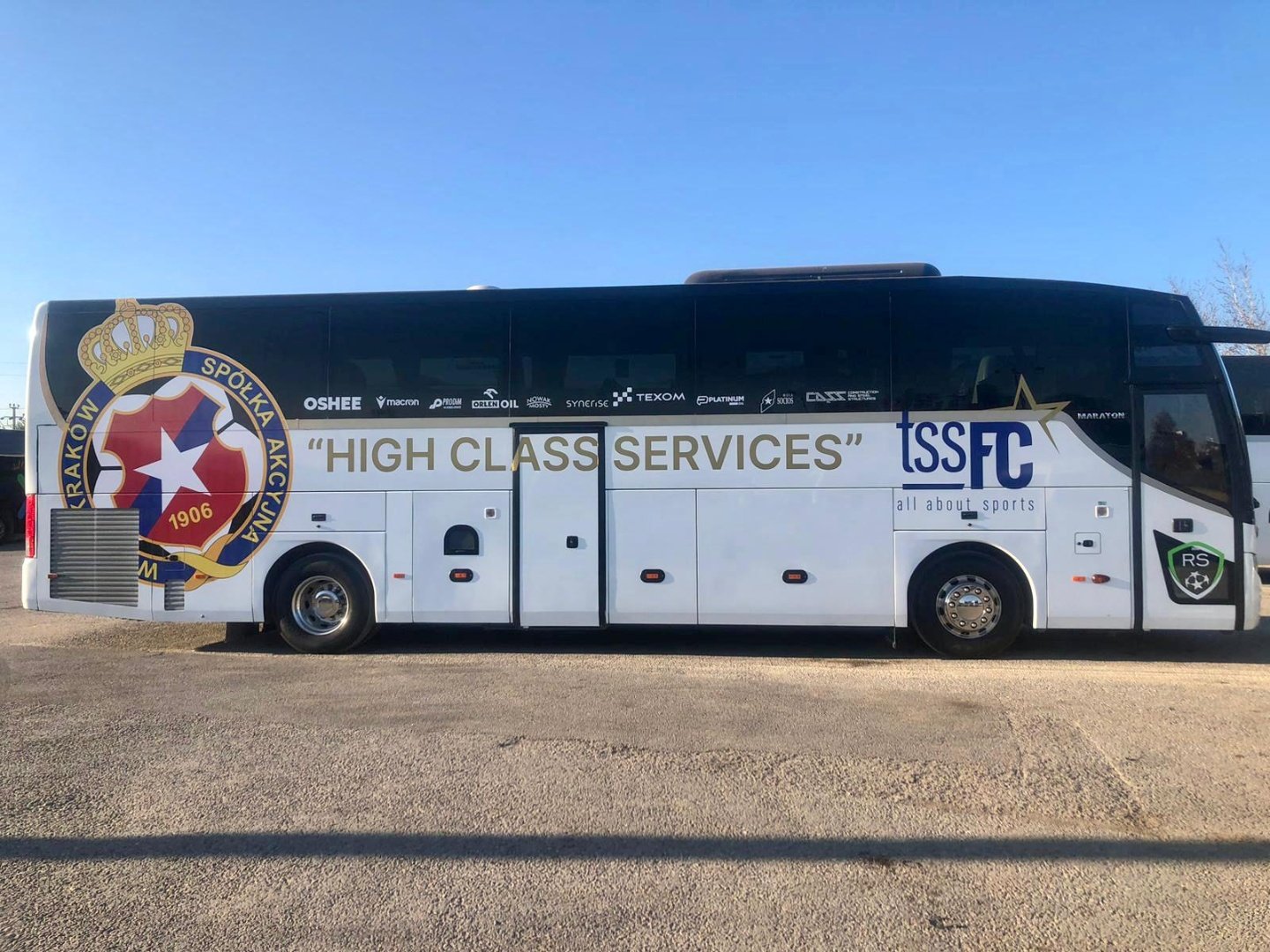 Whatsapp Image 2024-10-04 At 22.39.27