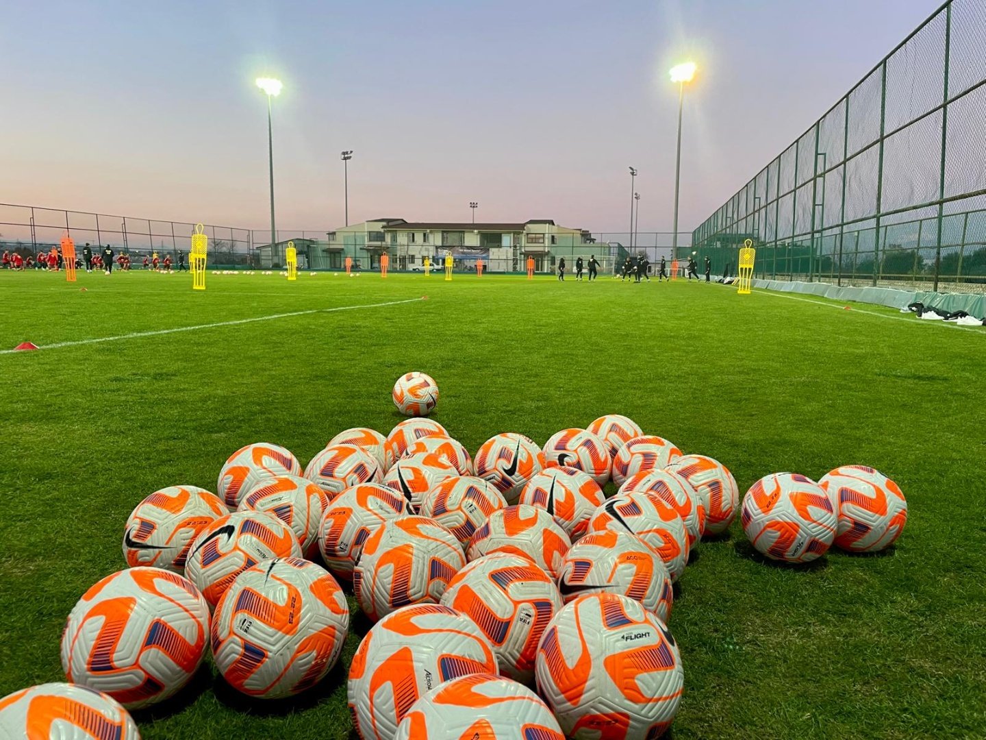 Whatsapp Image 2024-10-03 At 21.39.00 (1)