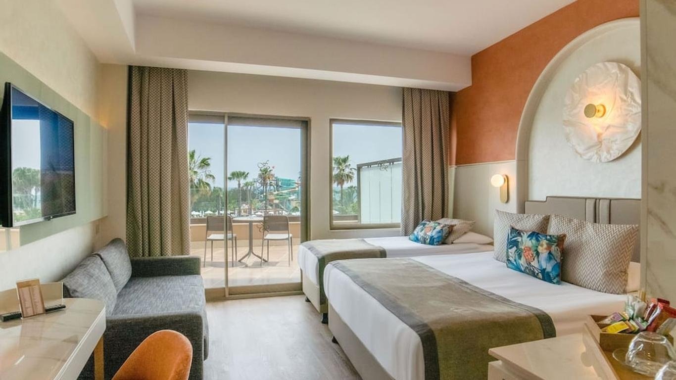 Fame Residence Lara Standart Zimmer