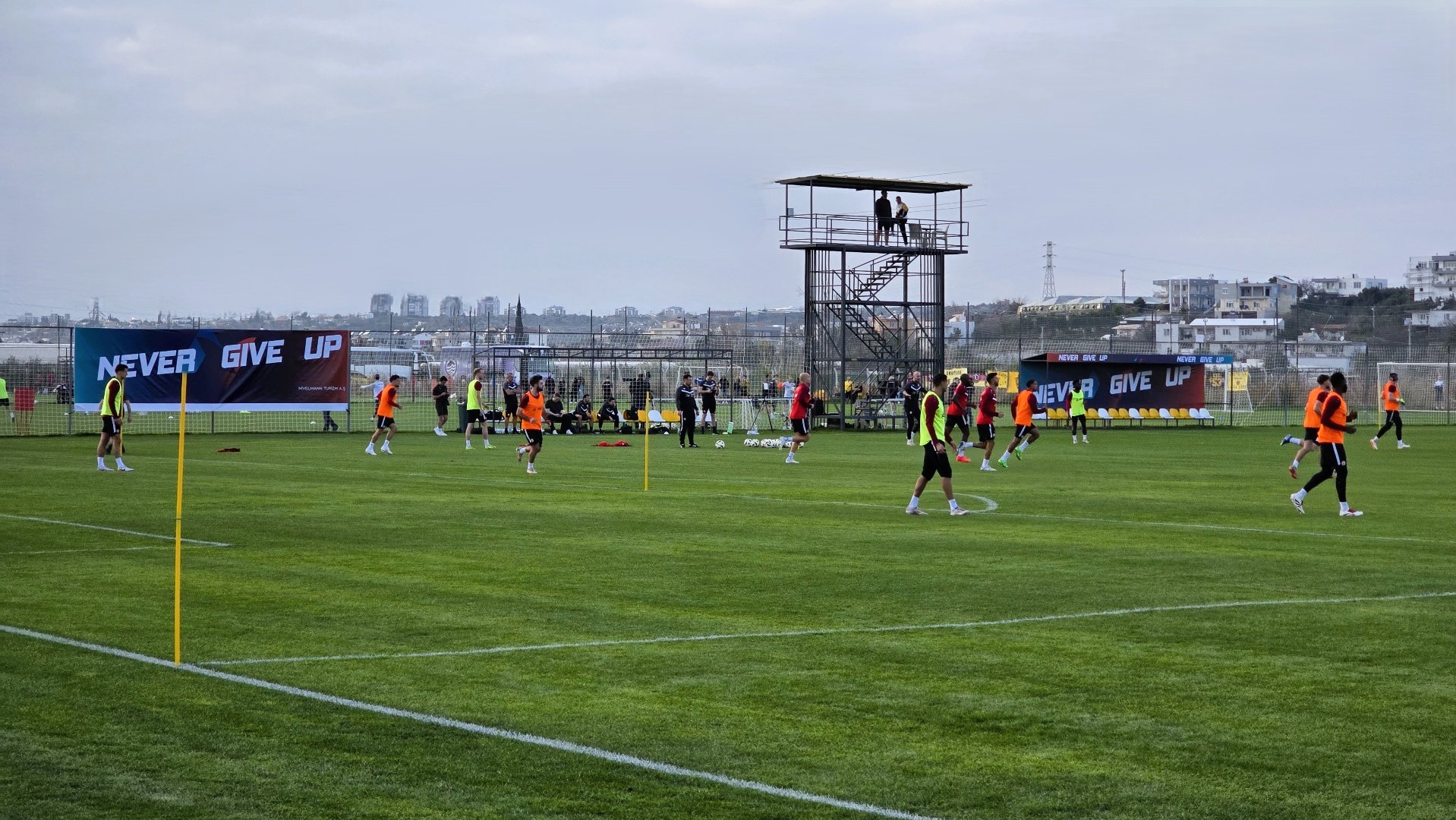 tssFC Fussballplätze Lara / Never Give Up Football Center