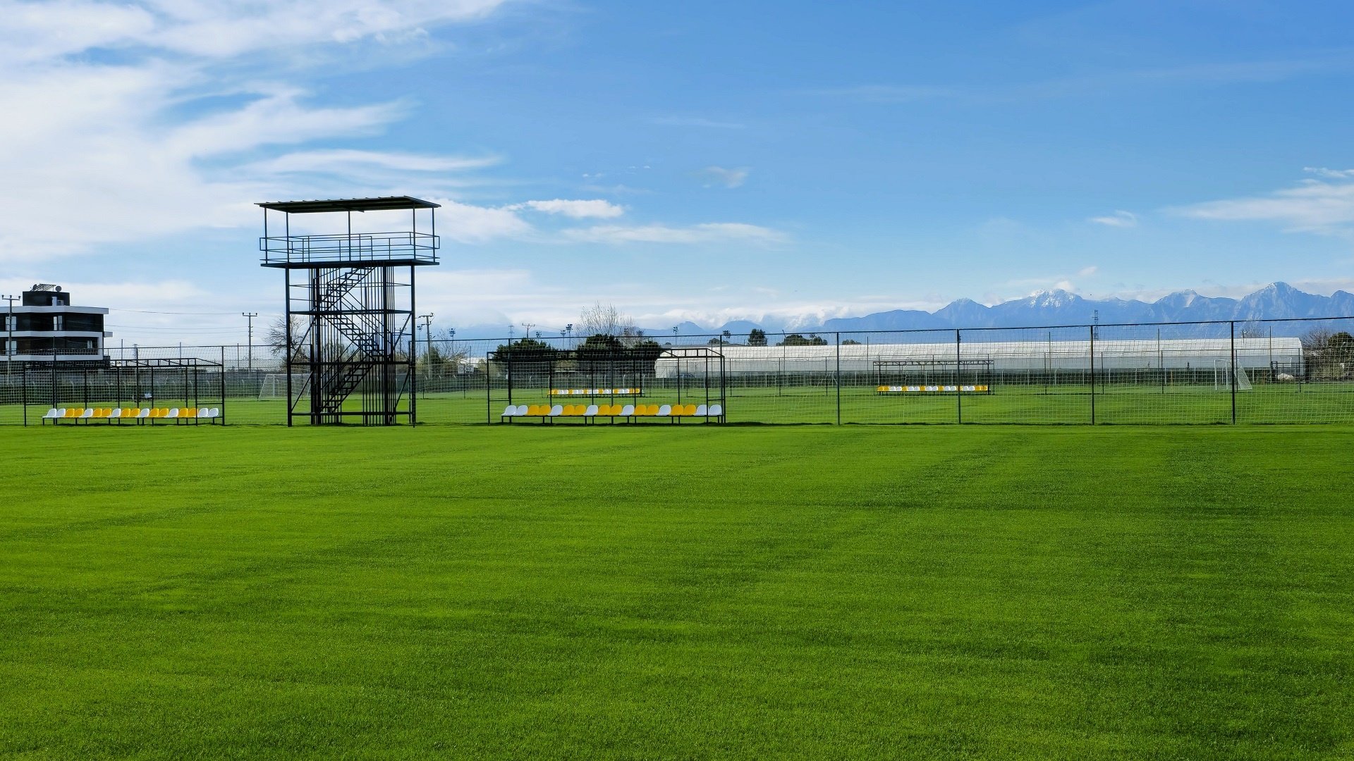 tssFC Fussballplätze Lara / Never Give Up Football Center