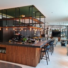 FOUR POINT BY SHERATON