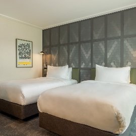 FOUR POINT BY SHERATON