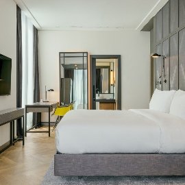 FOUR POINT BY SHERATON