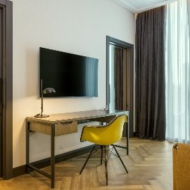 FOUR POINT BY SHERATON