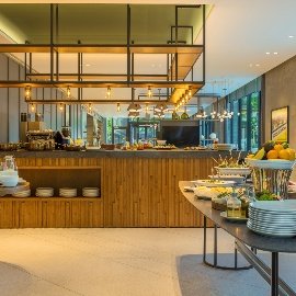 FOUR POINT BY SHERATON